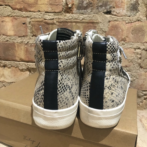 Vintage Havana — “Panick” Sneakers - Picture 9 of 11